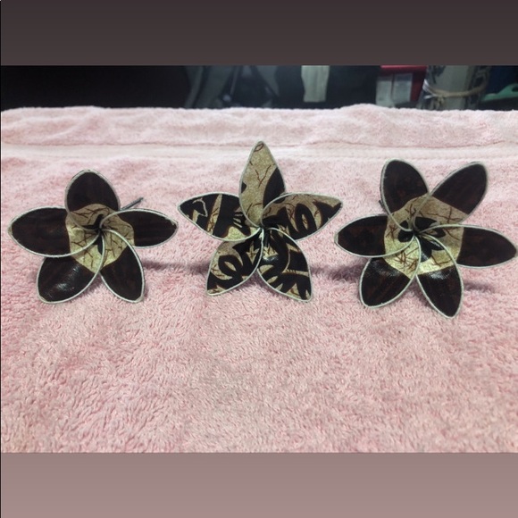 Homemade Flowers. - Picture 3 of 16